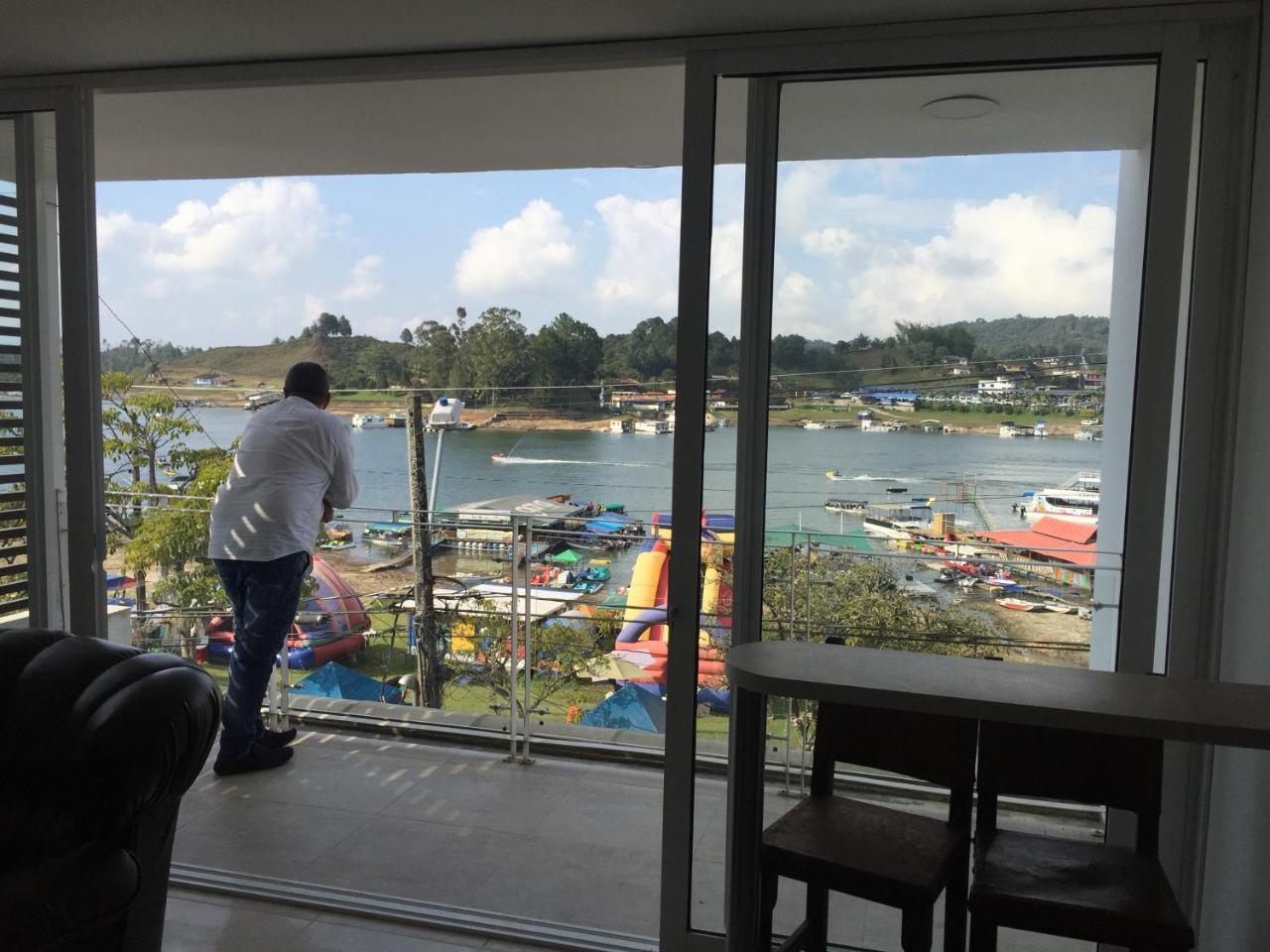 Apartamento The Colors Apartment Guatape Luaran gambar